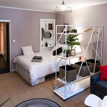 Agreable Studio En Plein Coeur De Quimper Appartement Buitenkant foto