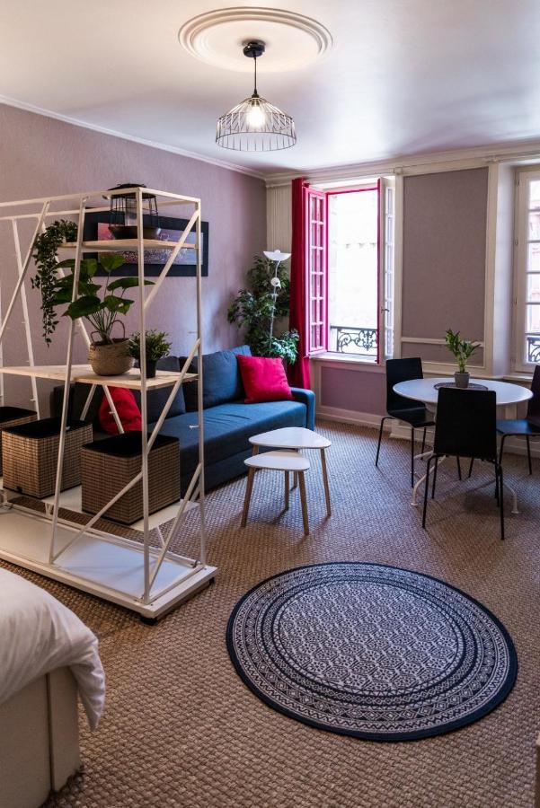 Agreable Studio En Plein Coeur De Quimper Appartement Buitenkant foto