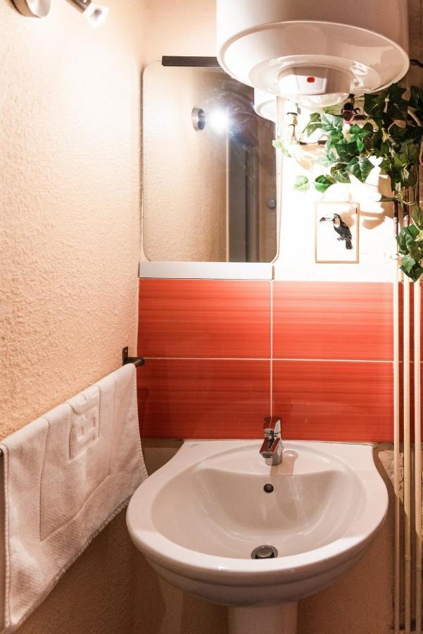 Agreable Studio En Plein Coeur De Quimper Appartement Buitenkant foto