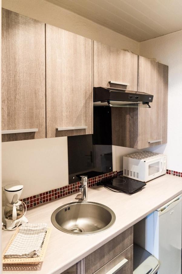 Agreable Studio En Plein Coeur De Quimper Appartement Buitenkant foto